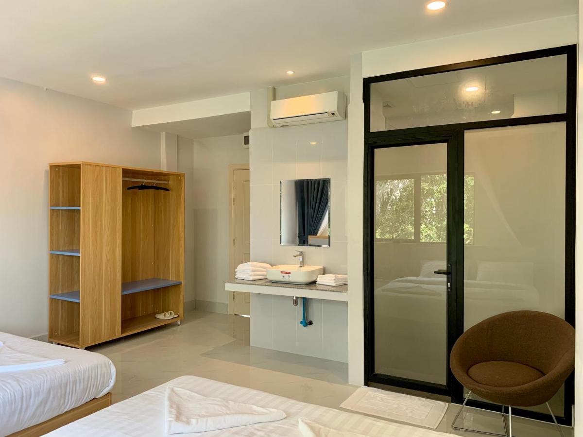 Nico'S Hotel And Skybar Siem Reap Exterior photo