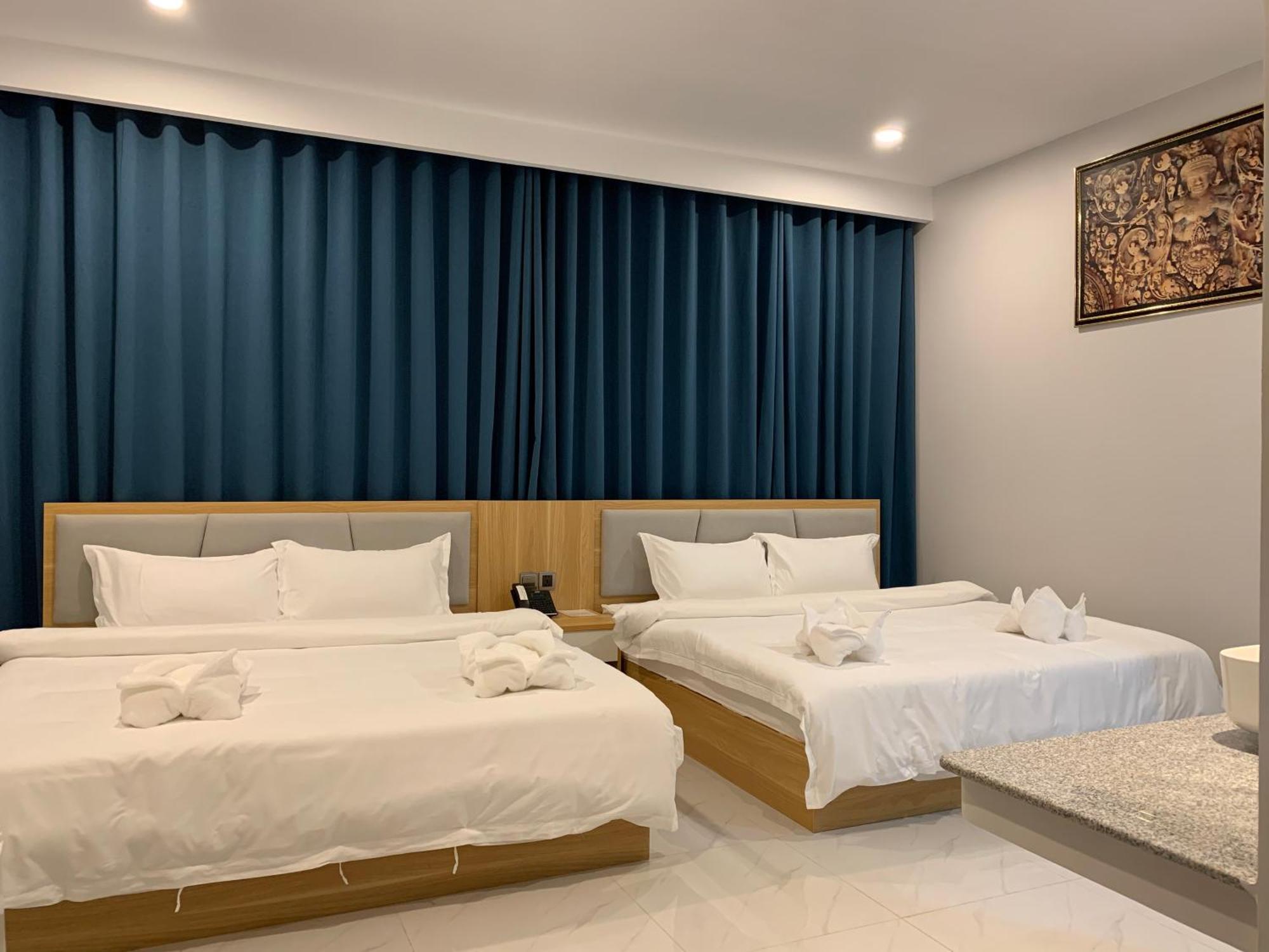 Nico'S Hotel And Skybar Siem Reap Exterior photo